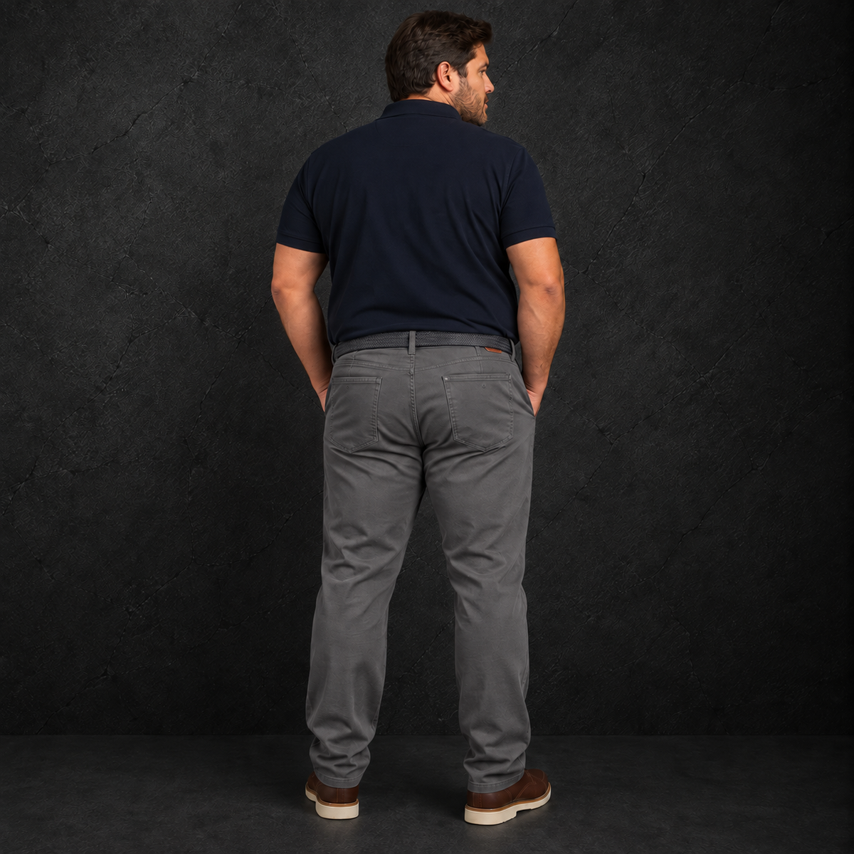 Pantalón Gris con Cinturón